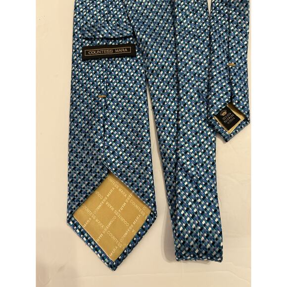 VTG. COUNTESS MARA Rich Blue White Geometric Checker Board Pattern‎ 3-1/2"x 60" - Picture 10 of 10